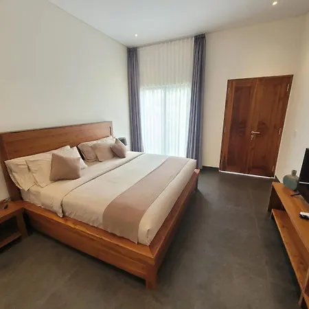 Villa Niang Ando Labuan Bajo Exterior photo
